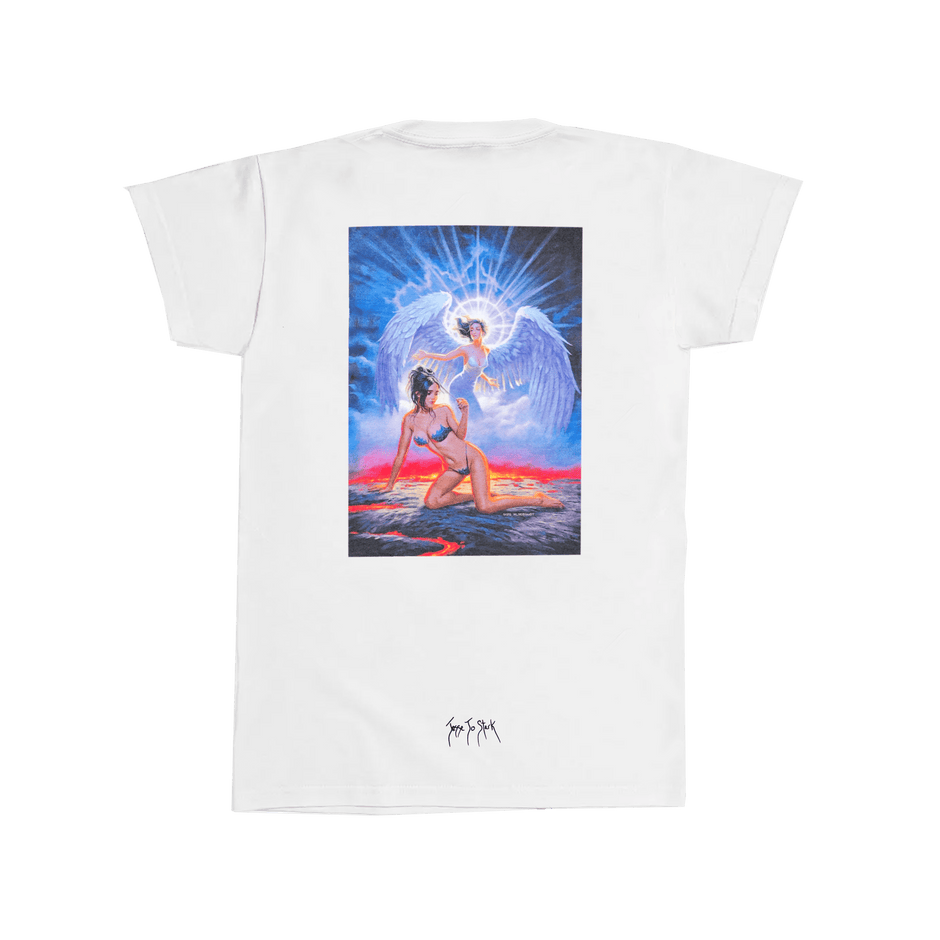 camiseta blanca condenada